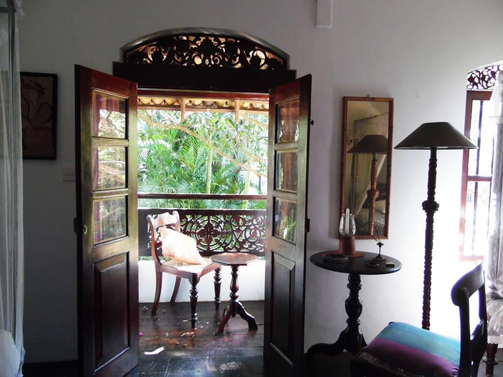 The Dream House Hotel Unawatuna Exterior photo